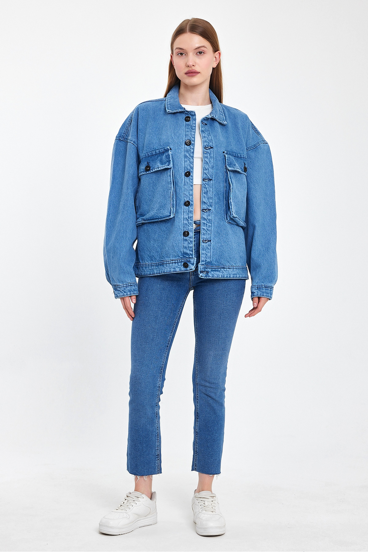 Kadın Büyük Göğüs Cepli Oversize Mavi Kot Ceket 5