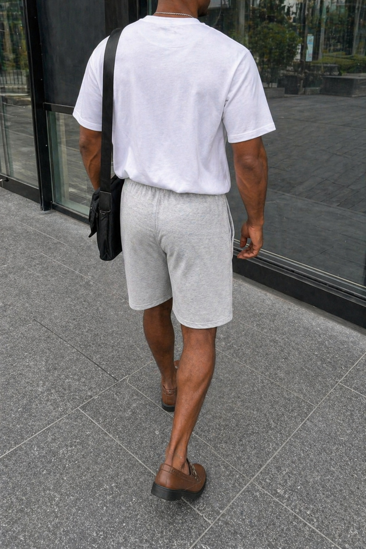 Erkek Premium Jogger Relax Fit Açık Kısa Penye Şort 6