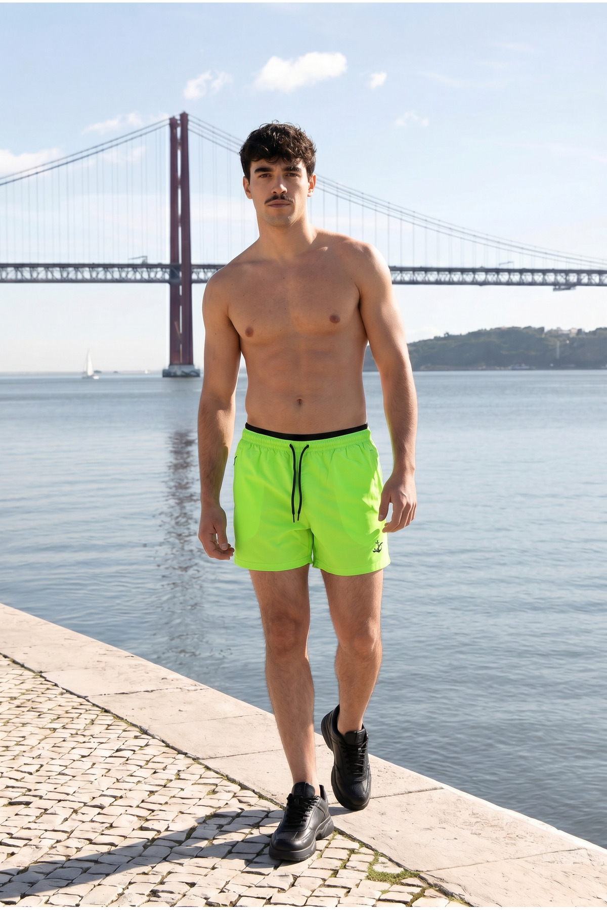 Erkek Relax Fit Bağcıklı Fermuarlı Cepli Yeşil Deniz Şortu 3