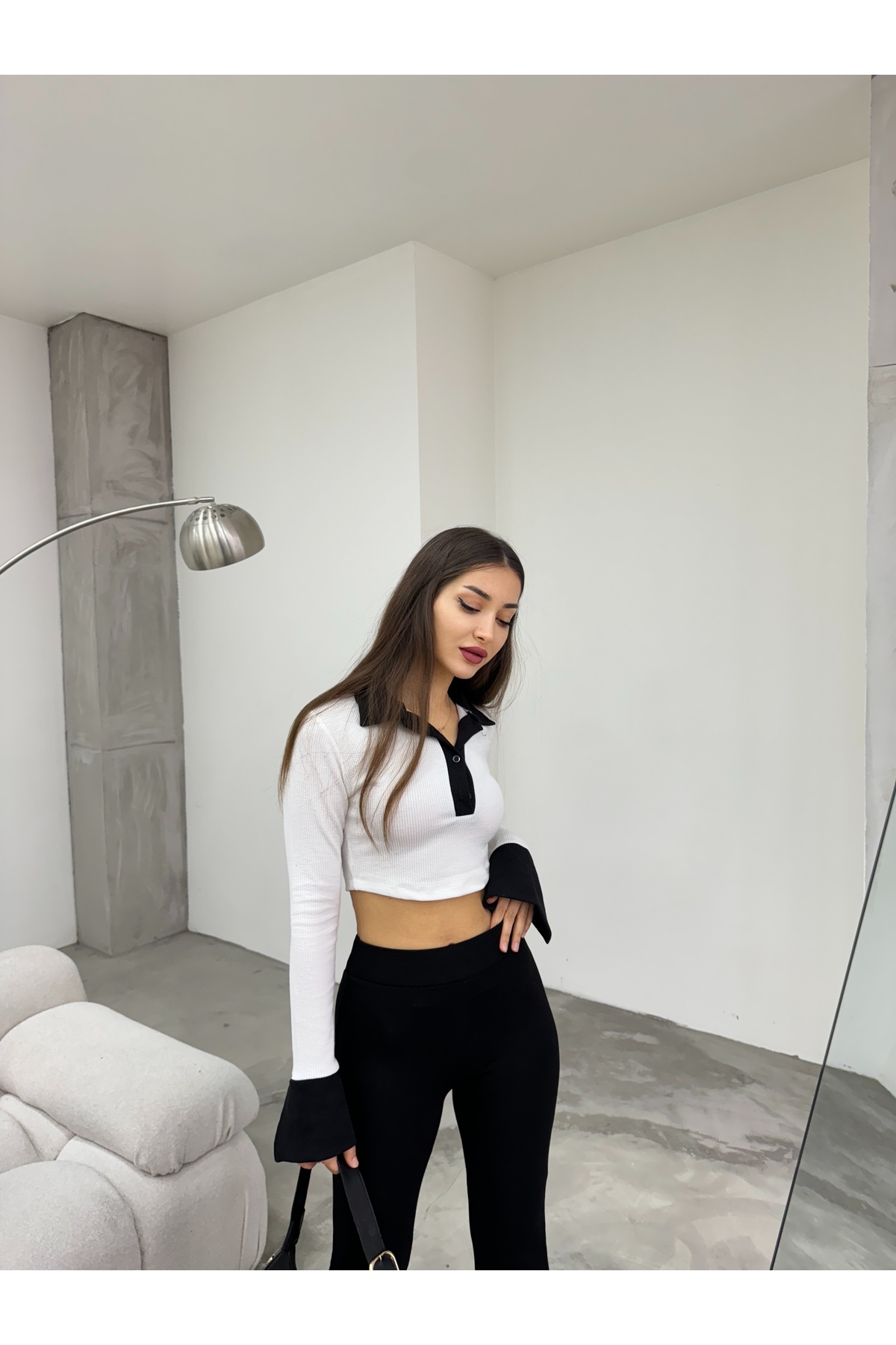 Kadın Beyaz Polo Yaka Düğmeli Crop Bluz 5