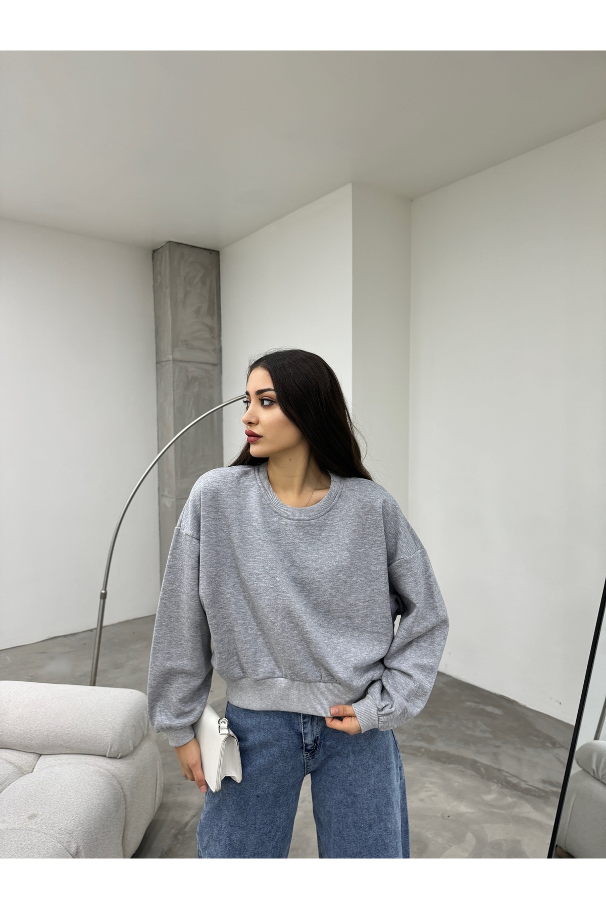 Kadın Gri Oversize Crop Sweatshirt 6