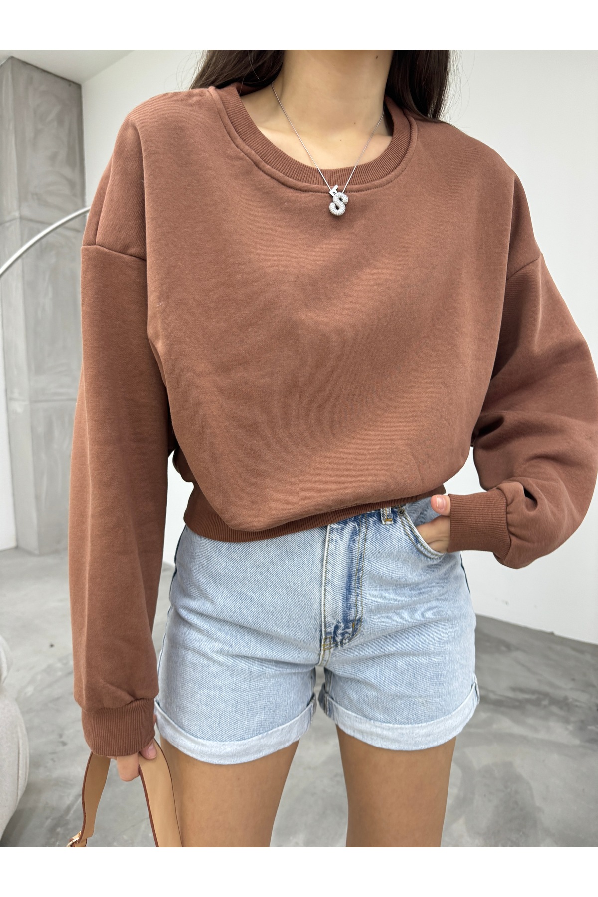 Kadın Kahverengi Oversize Crop Sweatshirt 6