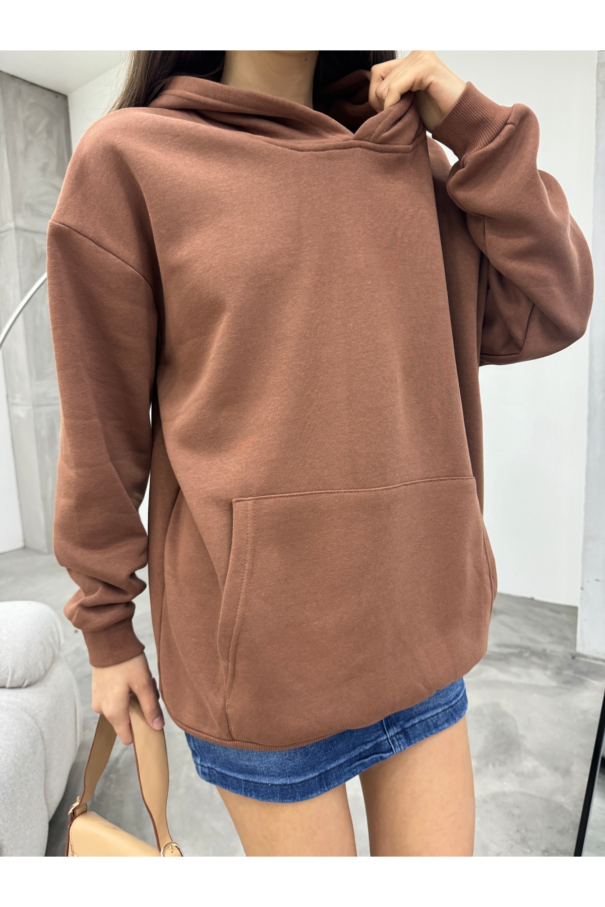 Kadın Kahverengi Oversize Şardonlu Üç İplik Kapüşonlu Sweatshirt 7