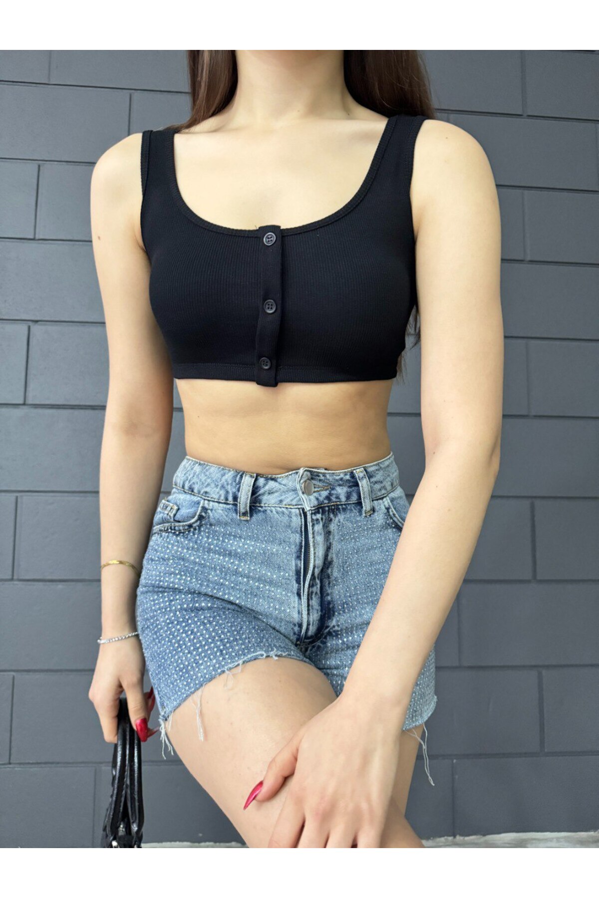 Kadın Kalın Askılı Düğme Detaylı Crop Top Büstiyer Siyah 5