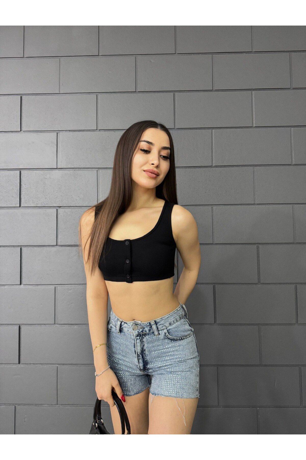 Kadın Kalın Askılı Düğme Detaylı Crop Top Büstiyer Siyah 6
