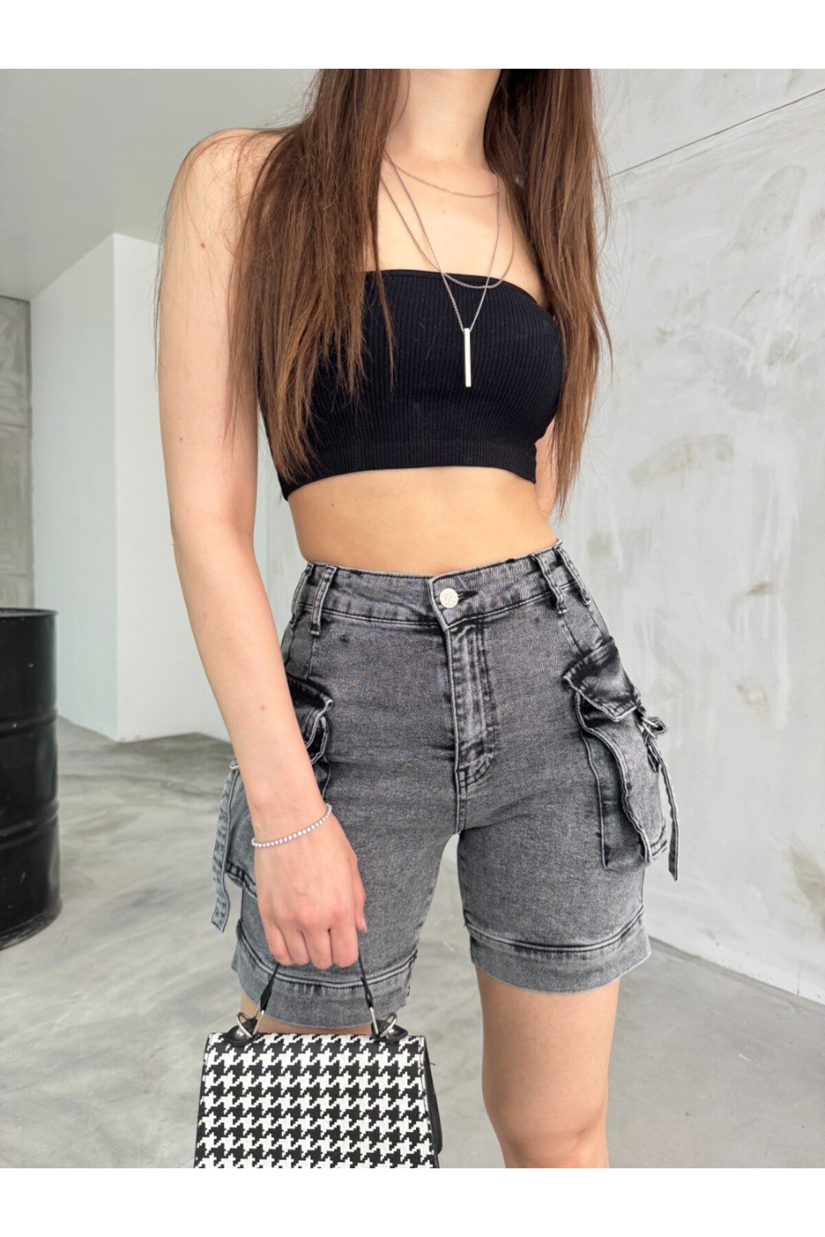 Kadın Gri Kargo Cepli Yüksek Bel Esnek Şort Jeans 6