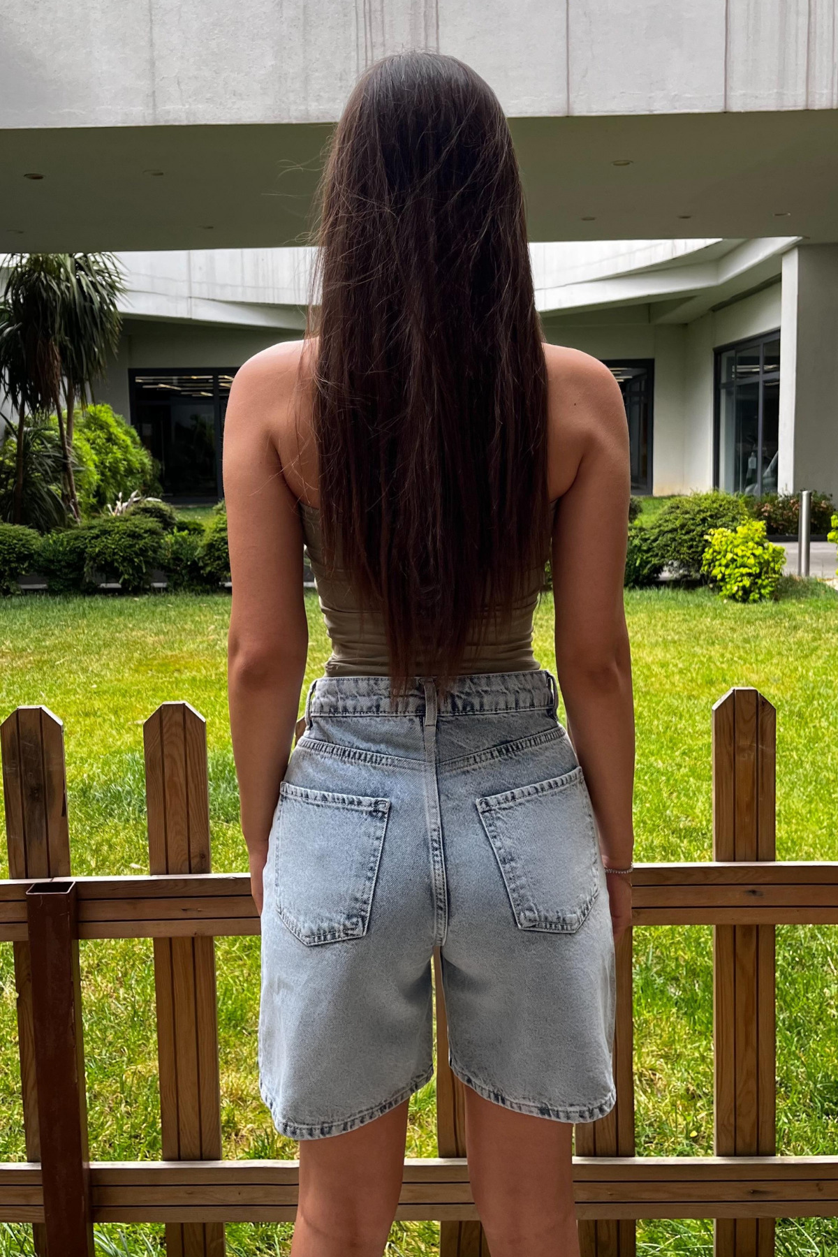 Kadın Yüksek Bel 5 Cepli Straight Fit Şort Jeans Mavi 4