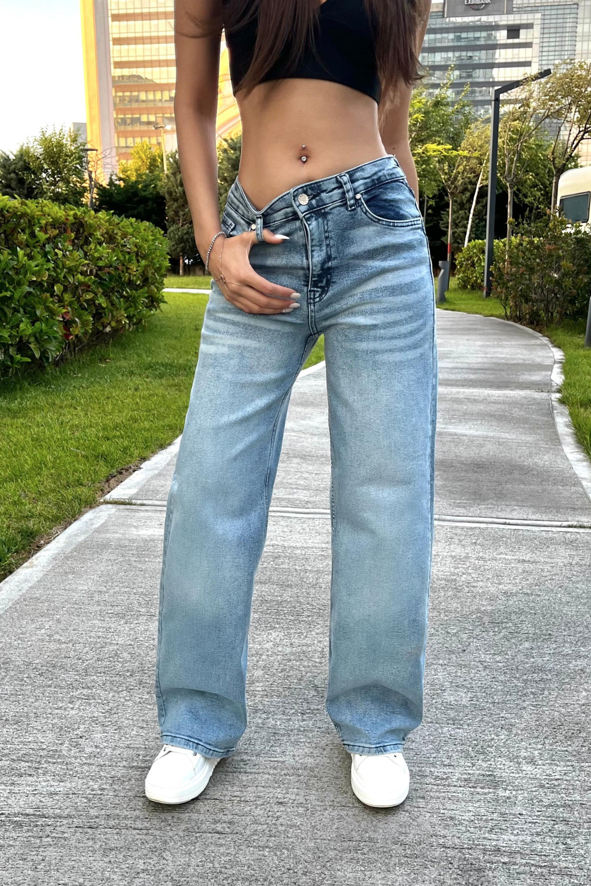 Kadın Yüksek Bel Esnek Soluk Efektli Vintage Geniş Paça Wide Leg Rahat Jean Mavi 4