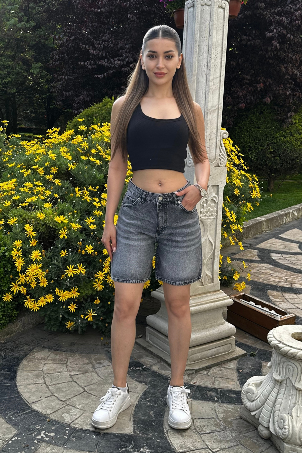 Kadın Vintage Efektli Yüksek Bel 5 Cepli Straight Fit Şort Jeans Gri 3