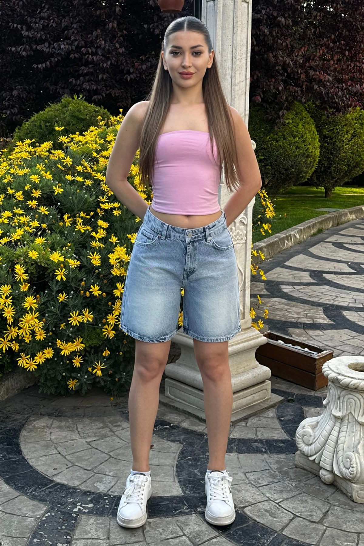 Kadın Vintage Efektli Yüksek Bel 5 Cepli Straight Fit Şort Jeans Mavi 6