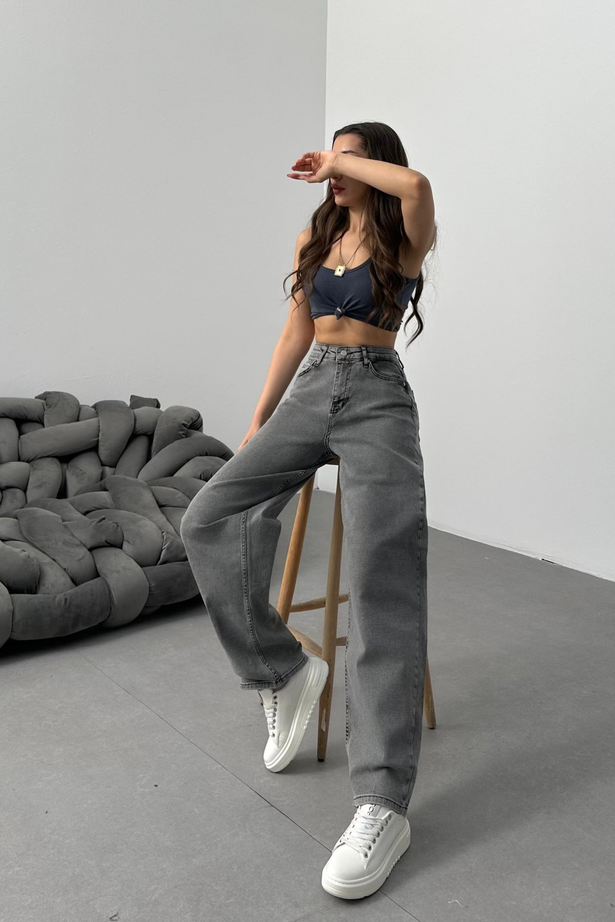Kadın Gri Bol Kesim Geniş Paça Rahat Baggy Jean Pantolon 7
