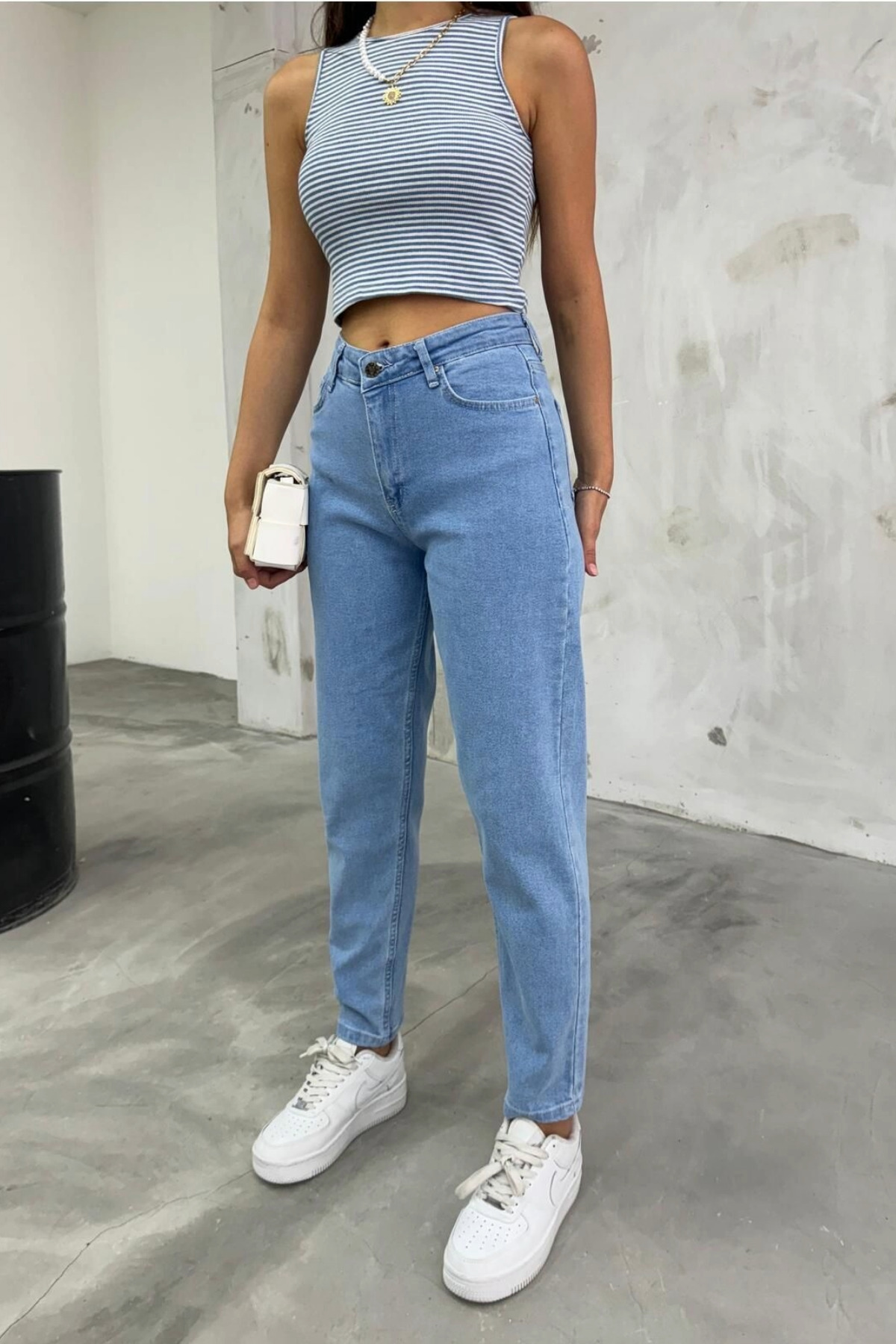 Kadın Esnek/LikralıYüksek Bel Mom Jeans Mavi 4