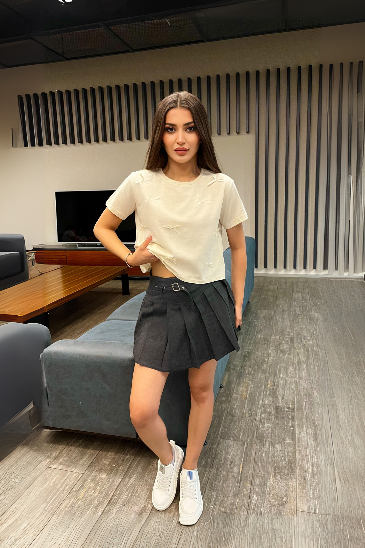 Kadın Kurdele Detaylı Bisiklet Yaka T-shirt Ekru 4