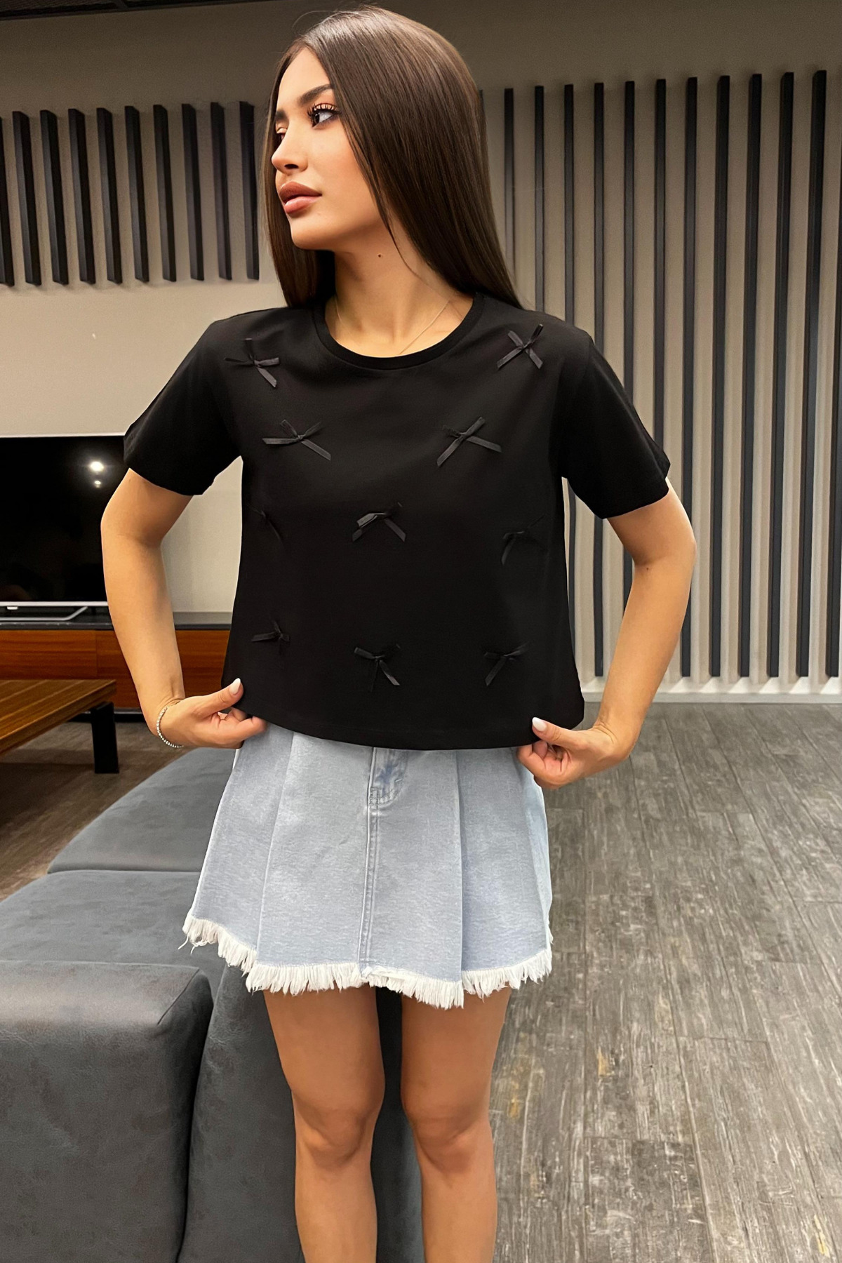 Kadın Kurdele Detaylı Bisiklet Yaka T-shirt Siyah 7