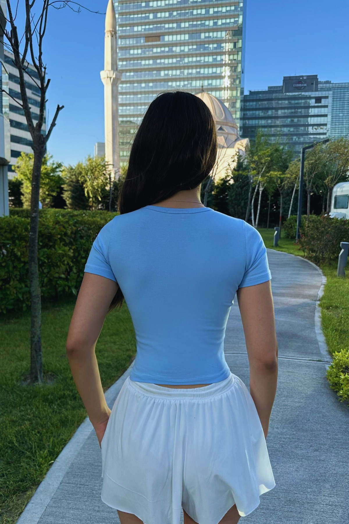 Kadın Baskılı Likralı Bisiklet Yaka Crop T-Shirt Mavi 5