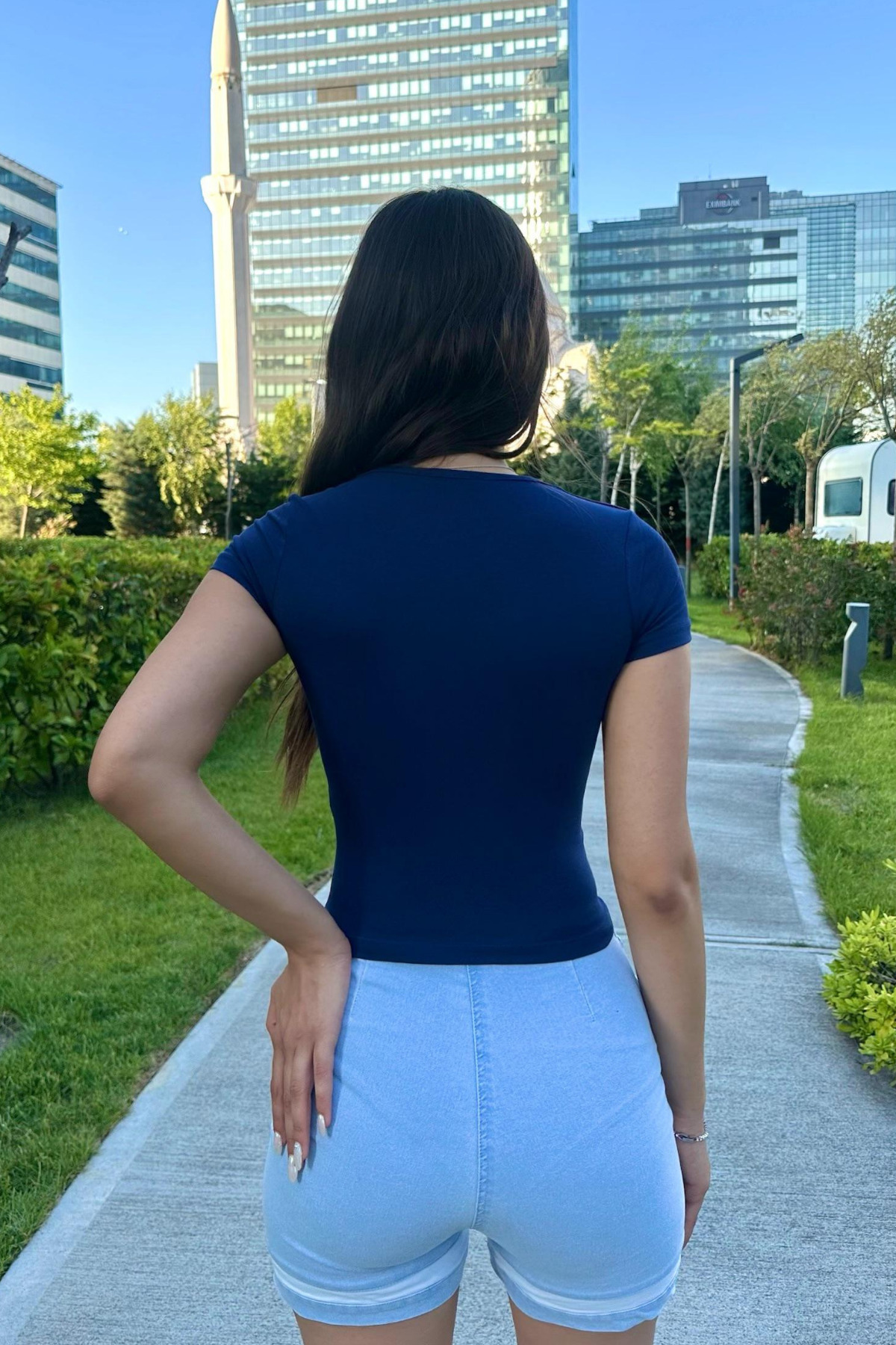 Kadın Kare Yaka Kısa Kol T-Shirt Lacivert 5