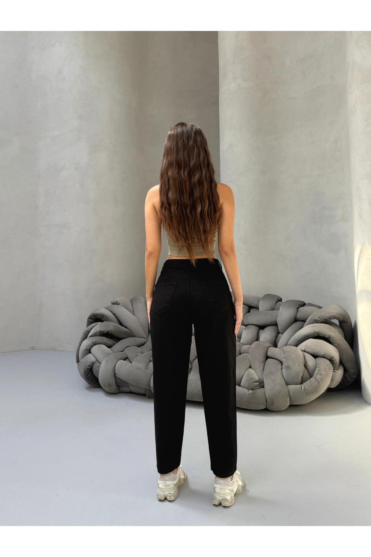 Kadın Yüksek Bel Boyfriend Likralı Pileli Mom Jeans Siyah 4