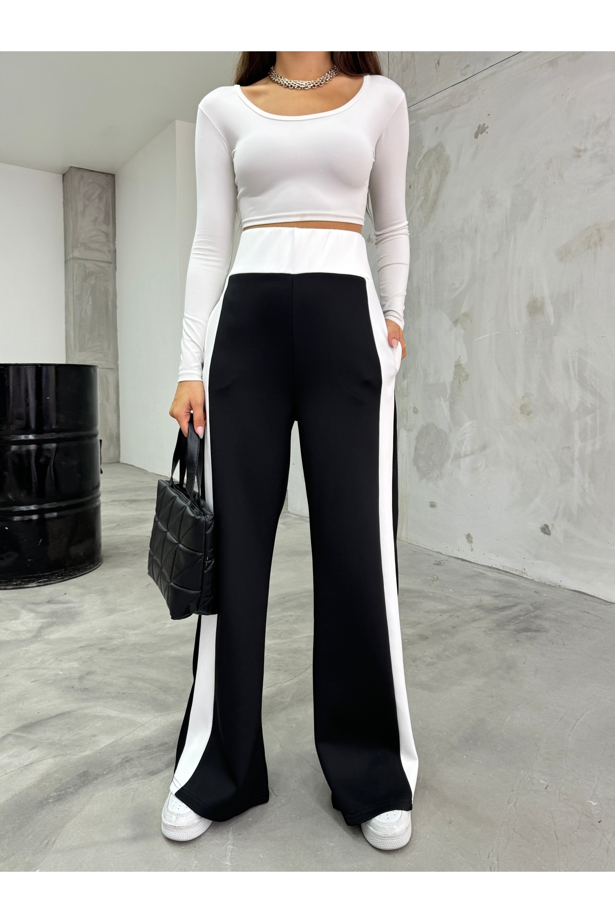 Kadın Siyah Yanı Şeritli Scuba Wide Leg Pantolon 4