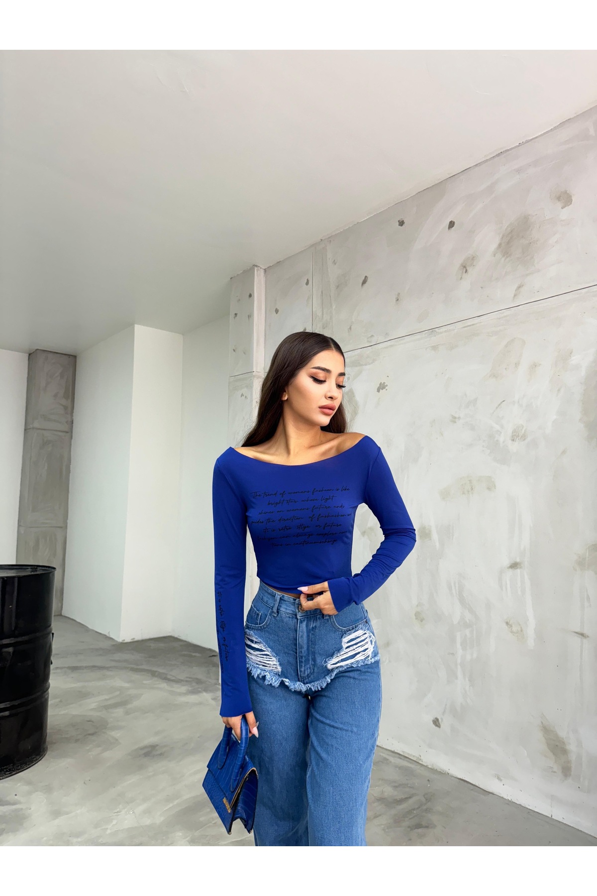 Kadın Baskılı Esnek Sandy Crop Bluz Lacivert 4