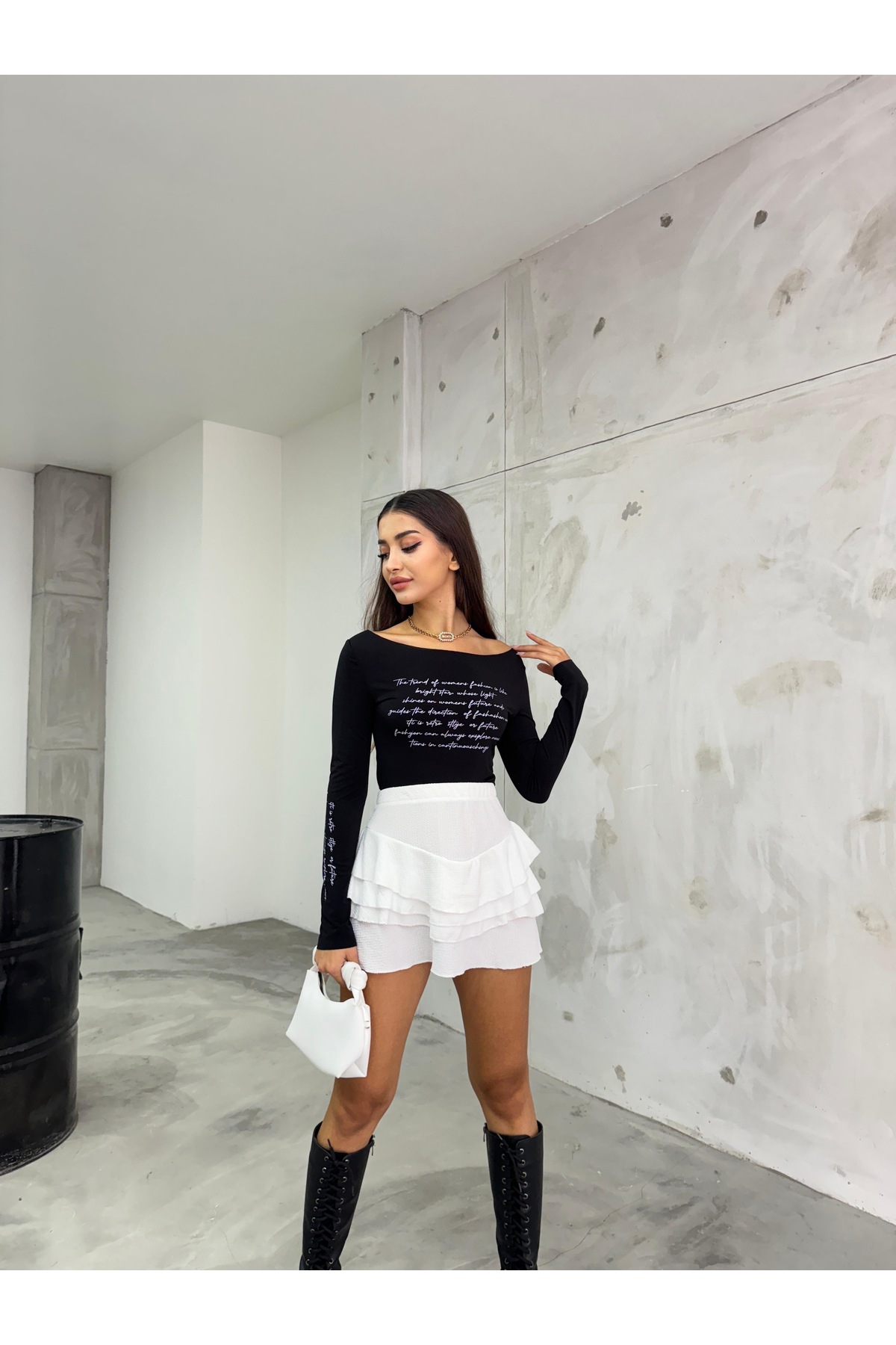 Kadın Baskılı Esnek Sandy Crop Bluz Siyah 6