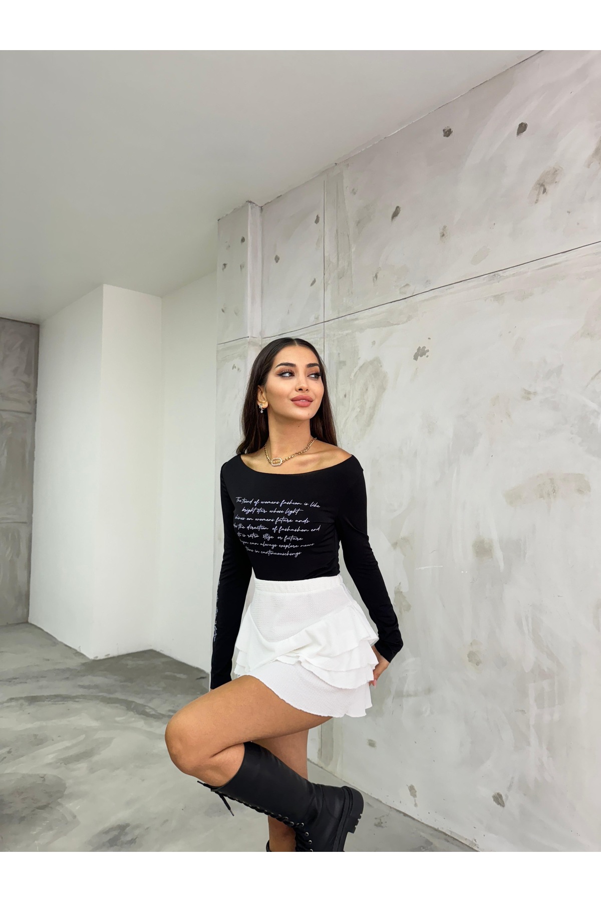 Kadın Baskılı Esnek Sandy Crop Bluz Siyah 5