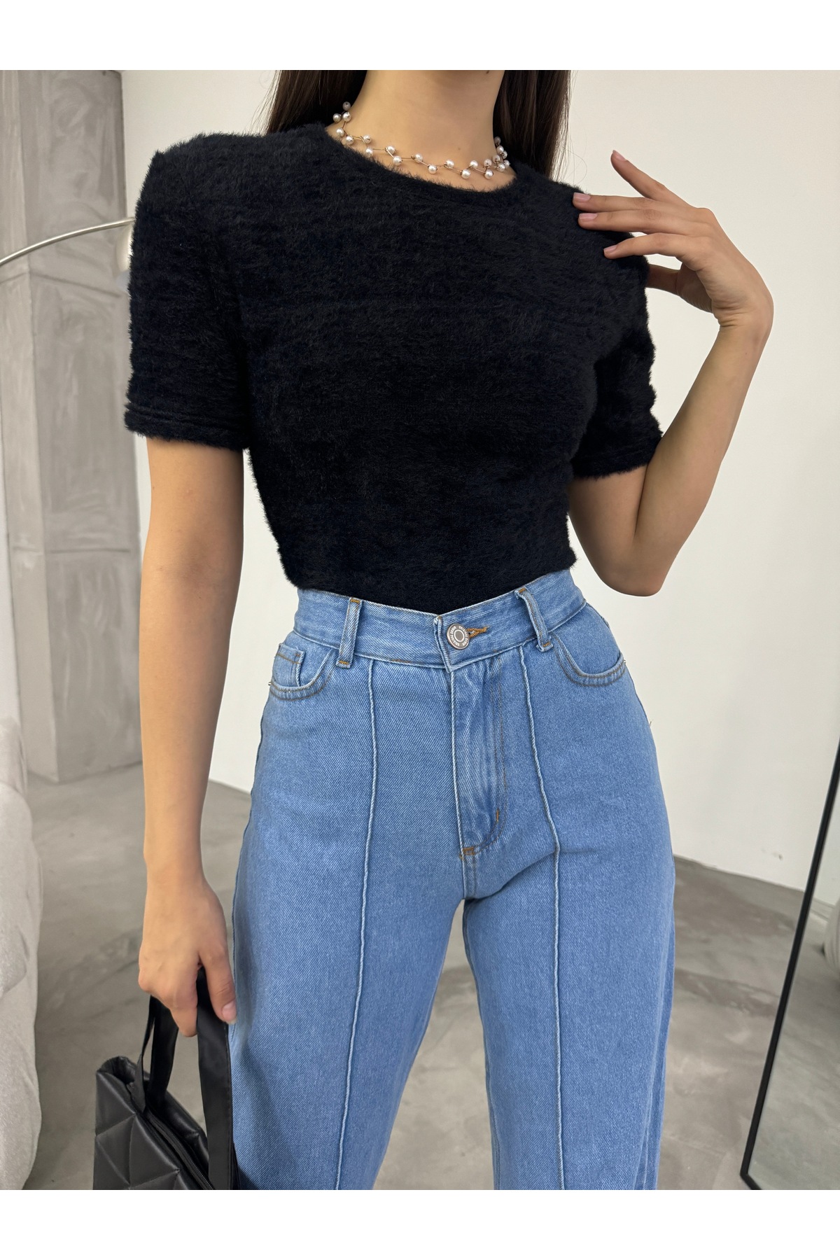 Kadın Bisiklet Yaka Yumuşak Peluş Crop Bluz Siyah 7