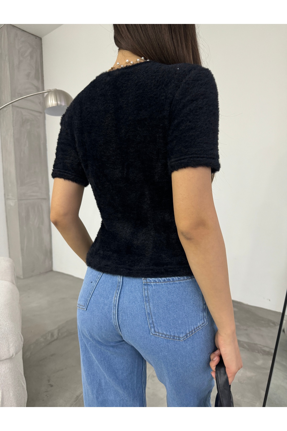 Kadın Bisiklet Yaka Yumuşak Peluş Crop Bluz Siyah 3
