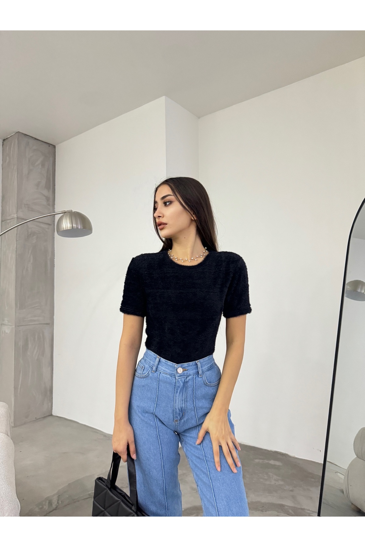 Kadın Bisiklet Yaka Yumuşak Peluş Crop Bluz Siyah 4