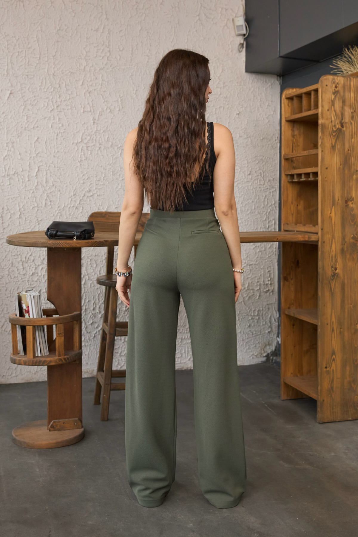 Kadın Yüksek Bel Oversize Kalıp Likralı Geniş Paça Palazzo Pantolon Haki 5