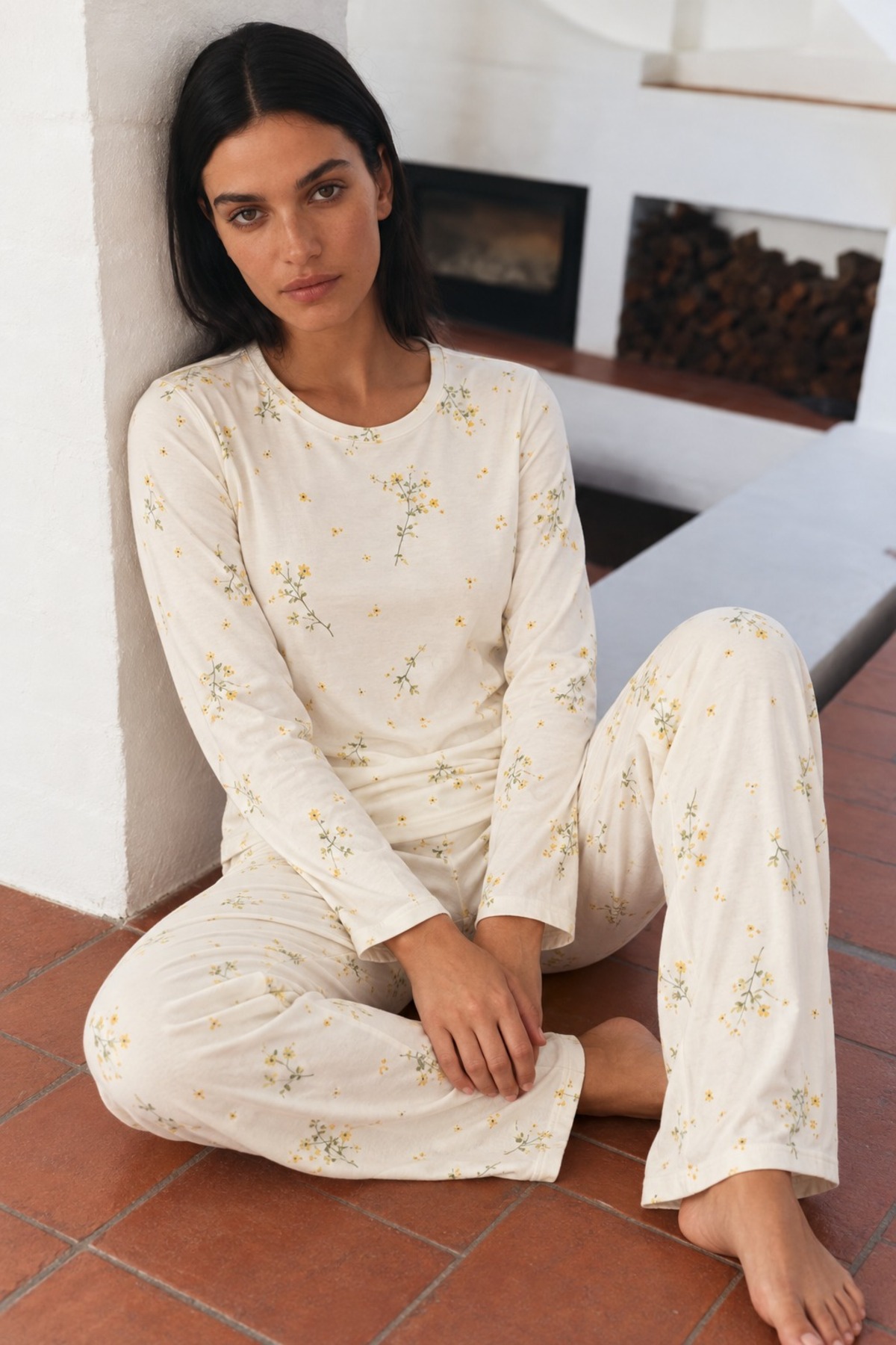 Kadın Desenli Uzun Kollu Rahat Ekru Pijama Takımı 3