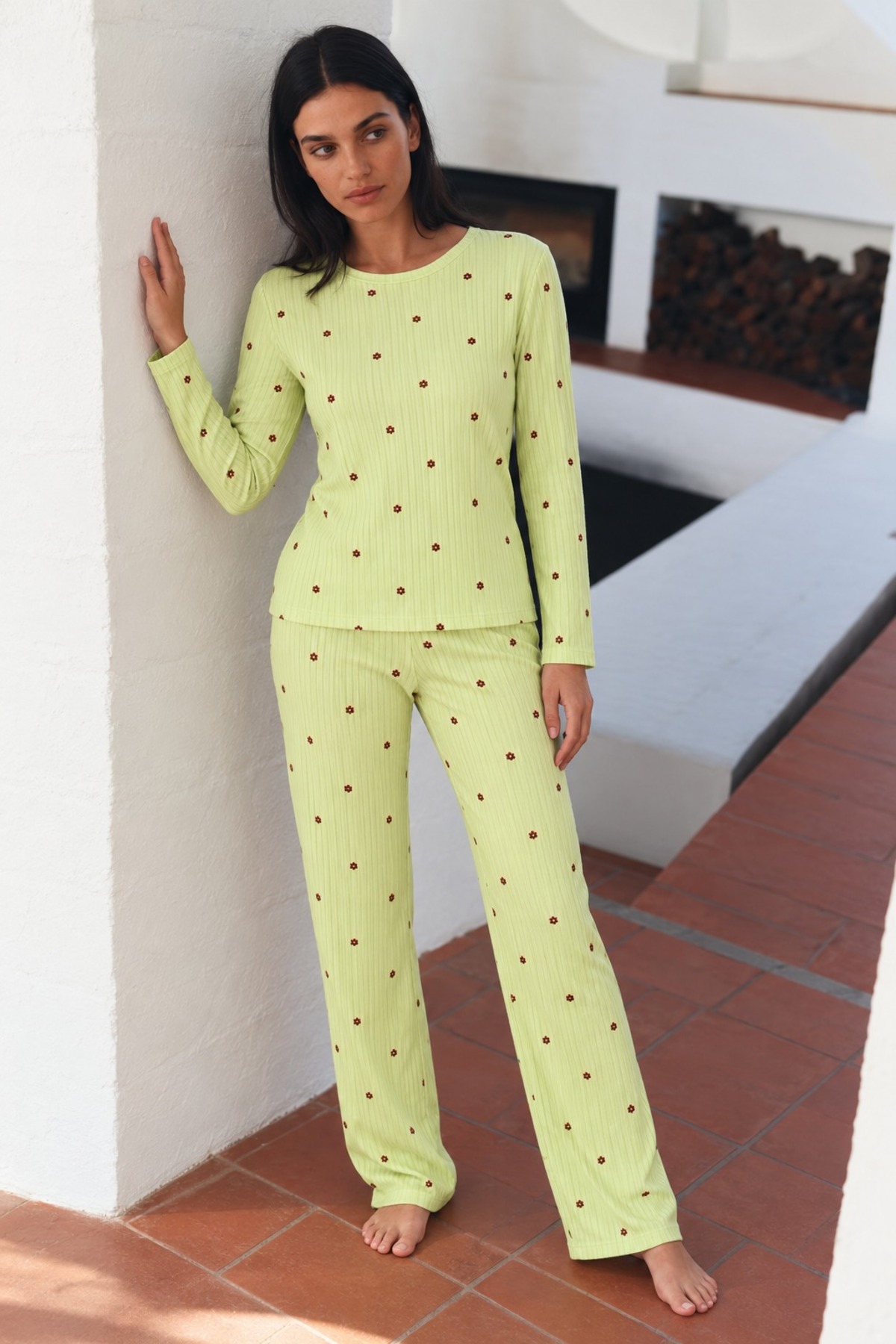 Kadın Desenli Uzun Kollu Rahat Yeşil Pijama Takımı 4