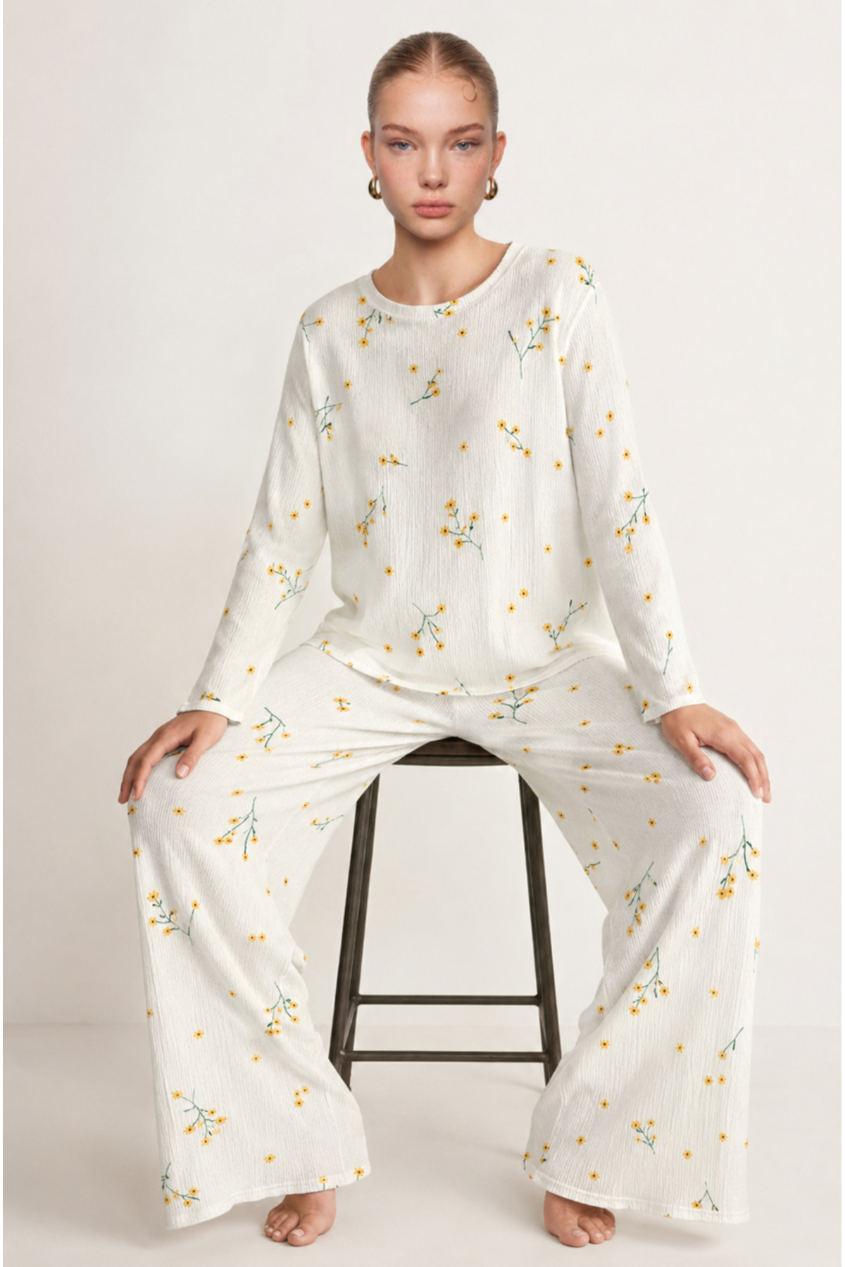 Kadın Desenli Uzun Kollu Ekru Pijama Takımı 4722 3