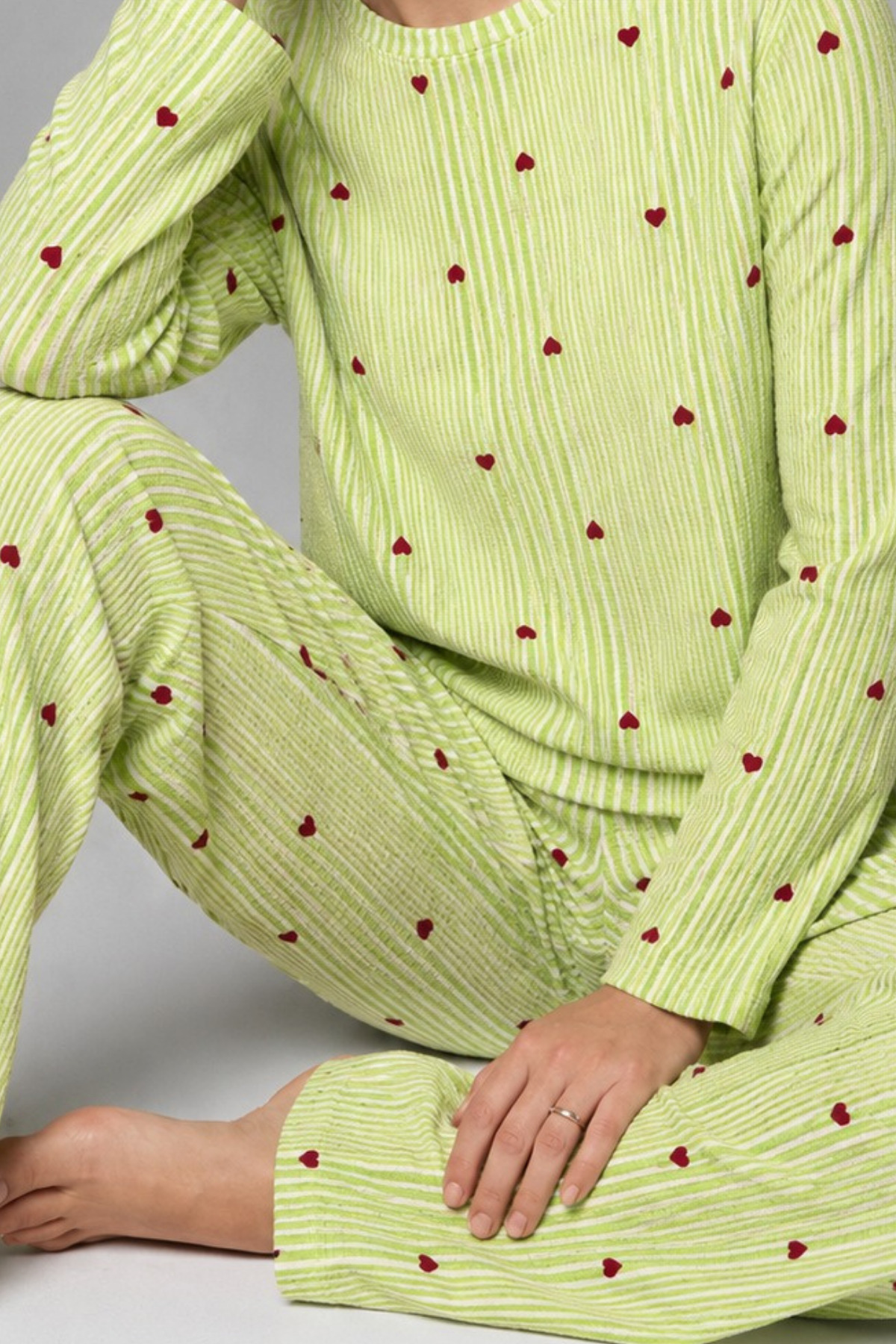 Kadın Çizgili Kalp Desenli Uzun Yeşil Pijama Takımı 6