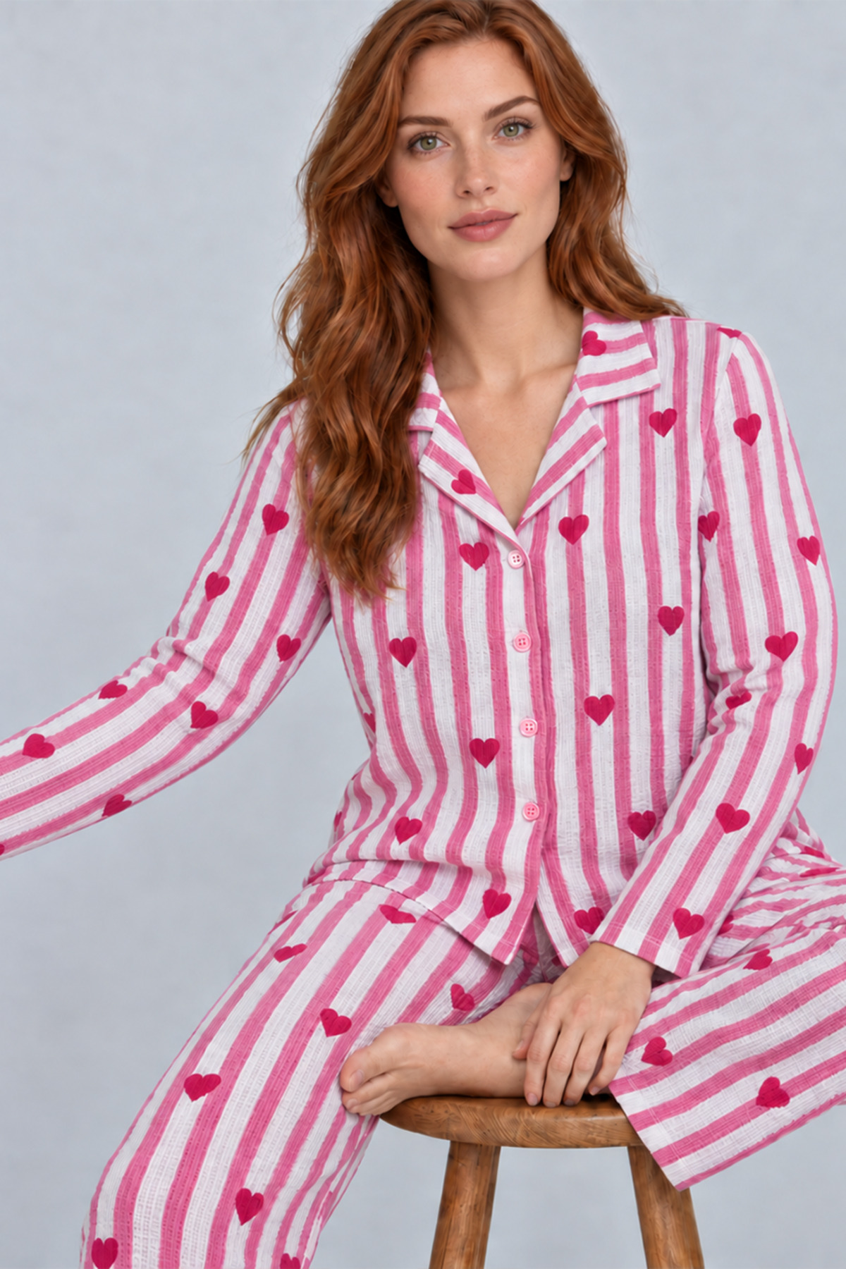 Kadın Uzun Kollu Gömlek Yaka Pembe Çizgili Kalpli Pijama Takımı 4770 4