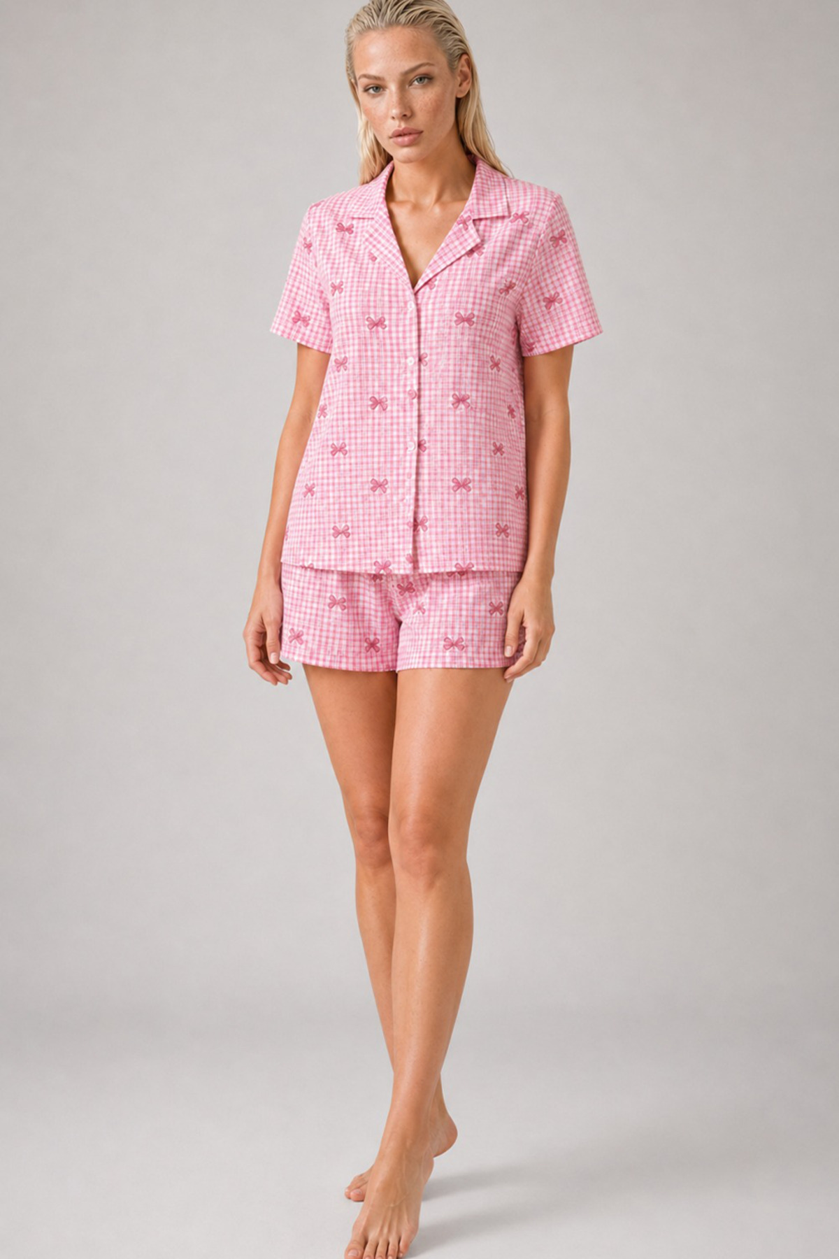 Ekose Fiyonk Desenli Şortlu Pijama Takımı Kadın Kısa Kollu Düğmeli Yazlık rahat Pembe Pijama Takımı 4634 3