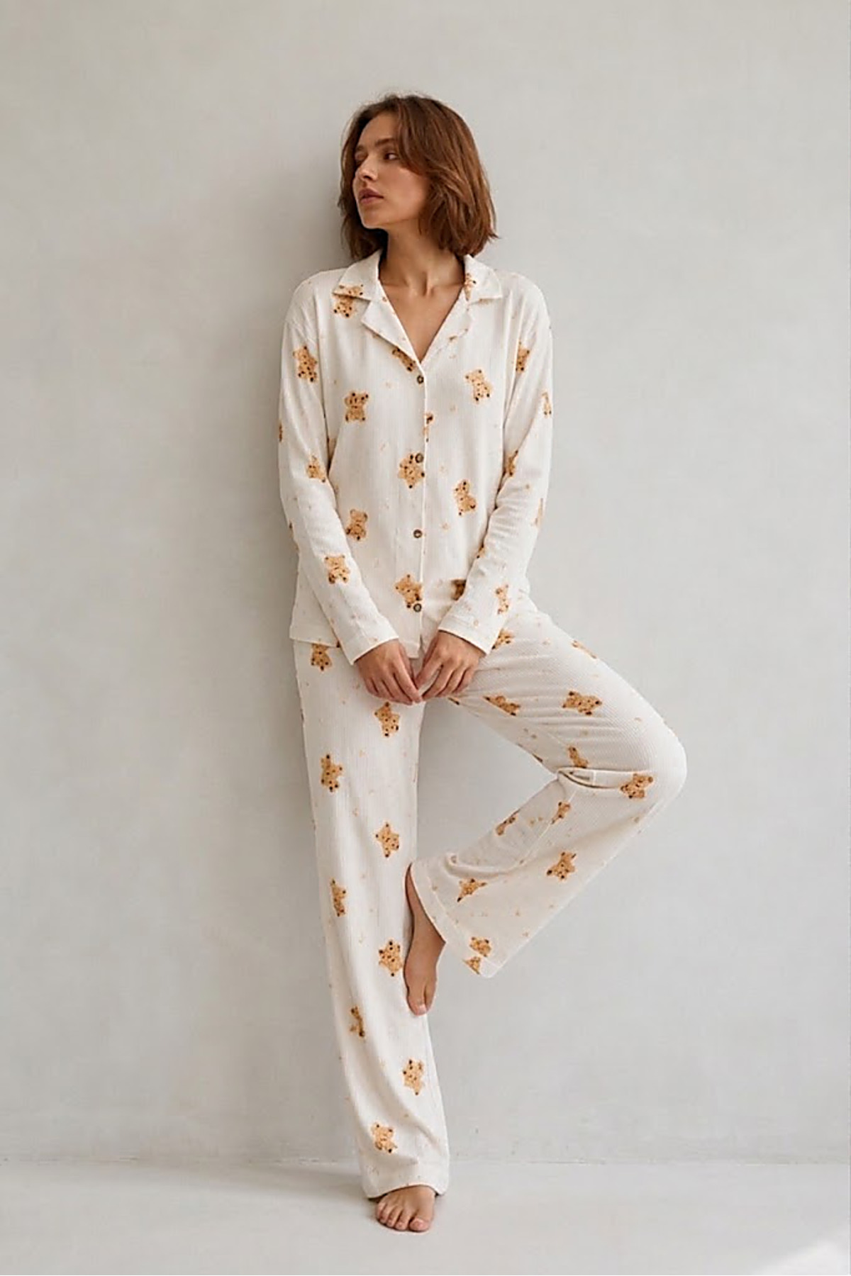 Kadın Gömlek Yaka Düğmeli Gece Giyimi Beyaz Pijama Takımı 5