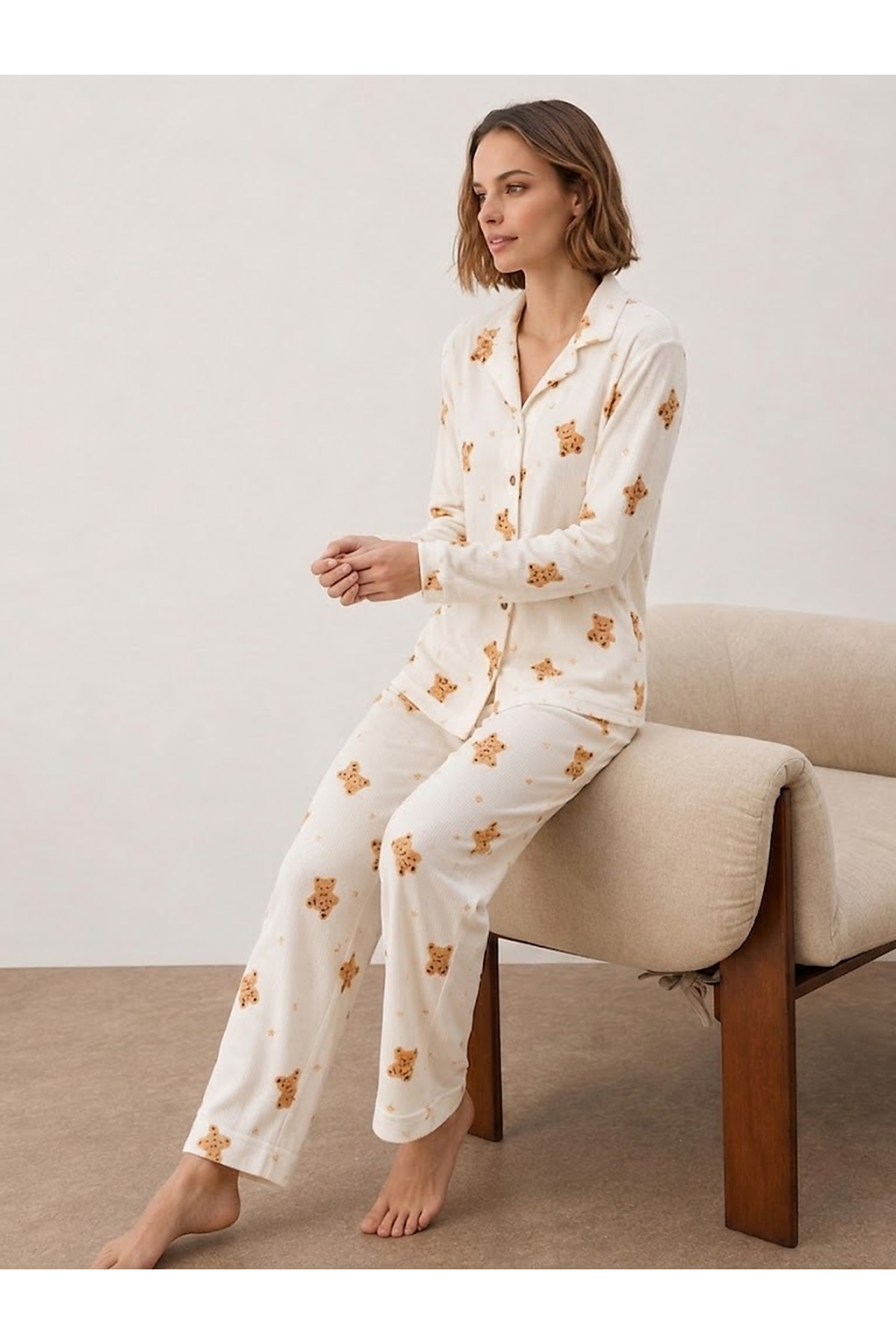 Kadın Gömlek Yakalı Uzun Kollu Beyaz Pijama Seti 4
