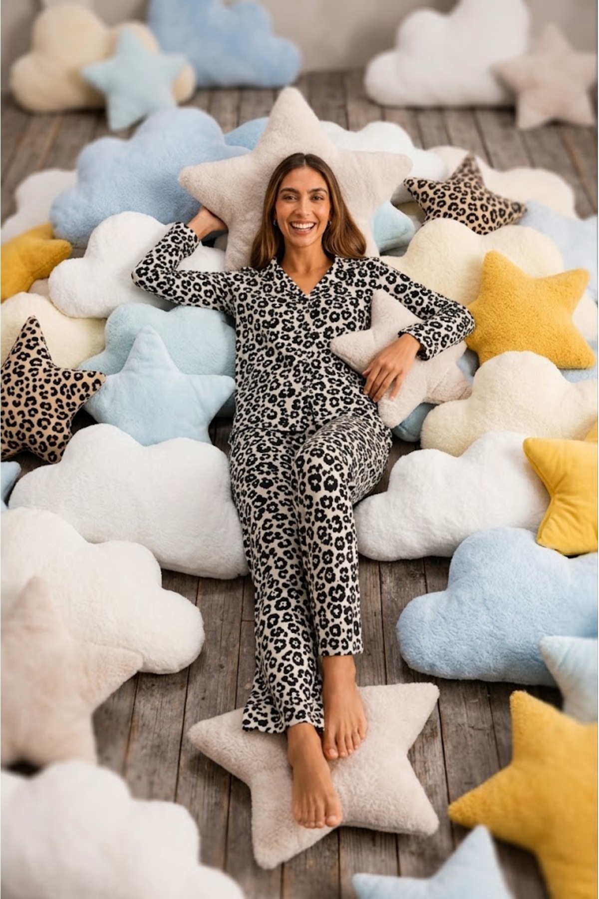 Kadın Önden Düğmeli Uzun Kollu Alt Üst Leopar Pijama Takımı 3