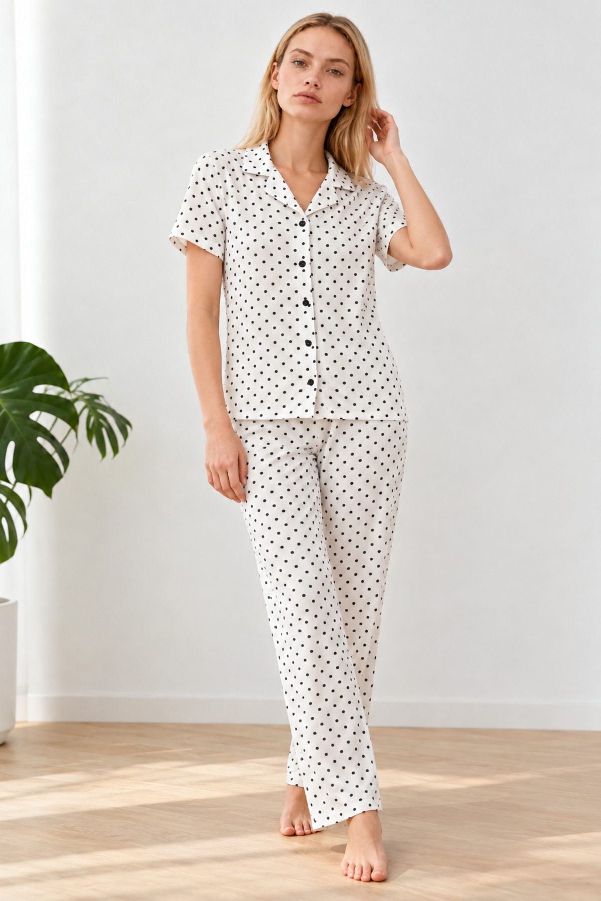 Kadın Relax Fit Puantiyeli Beyaz Pijama Takımı 4857 5