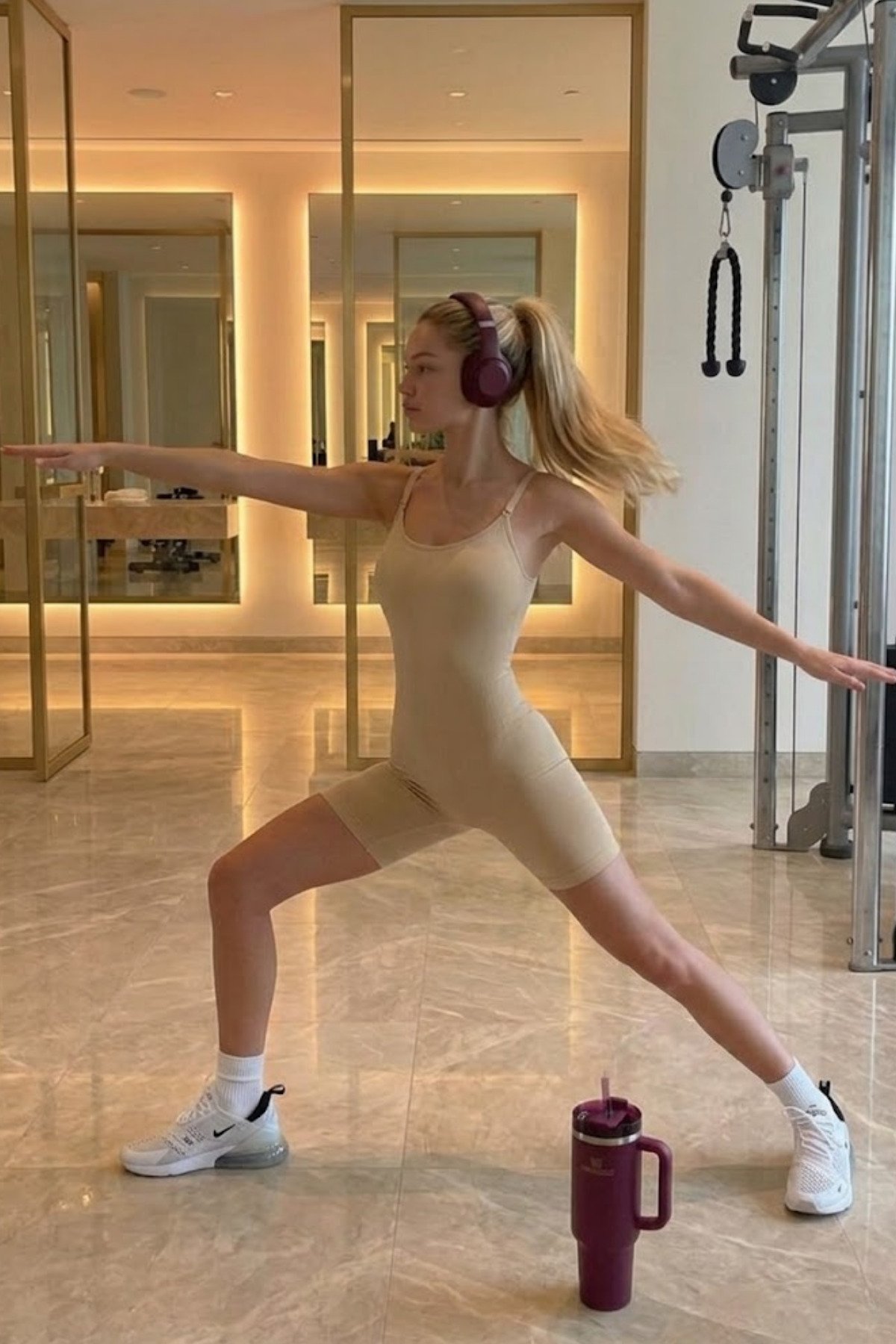 Kadın Havuz Yaka Esnek Ten Dikişsiz Body 5