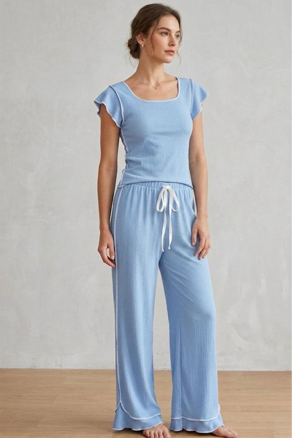 Fırfır Detaylı Bürümcük Kumaşlı Kısa Kollu Pijama Takımı 6022 Mavi 3
