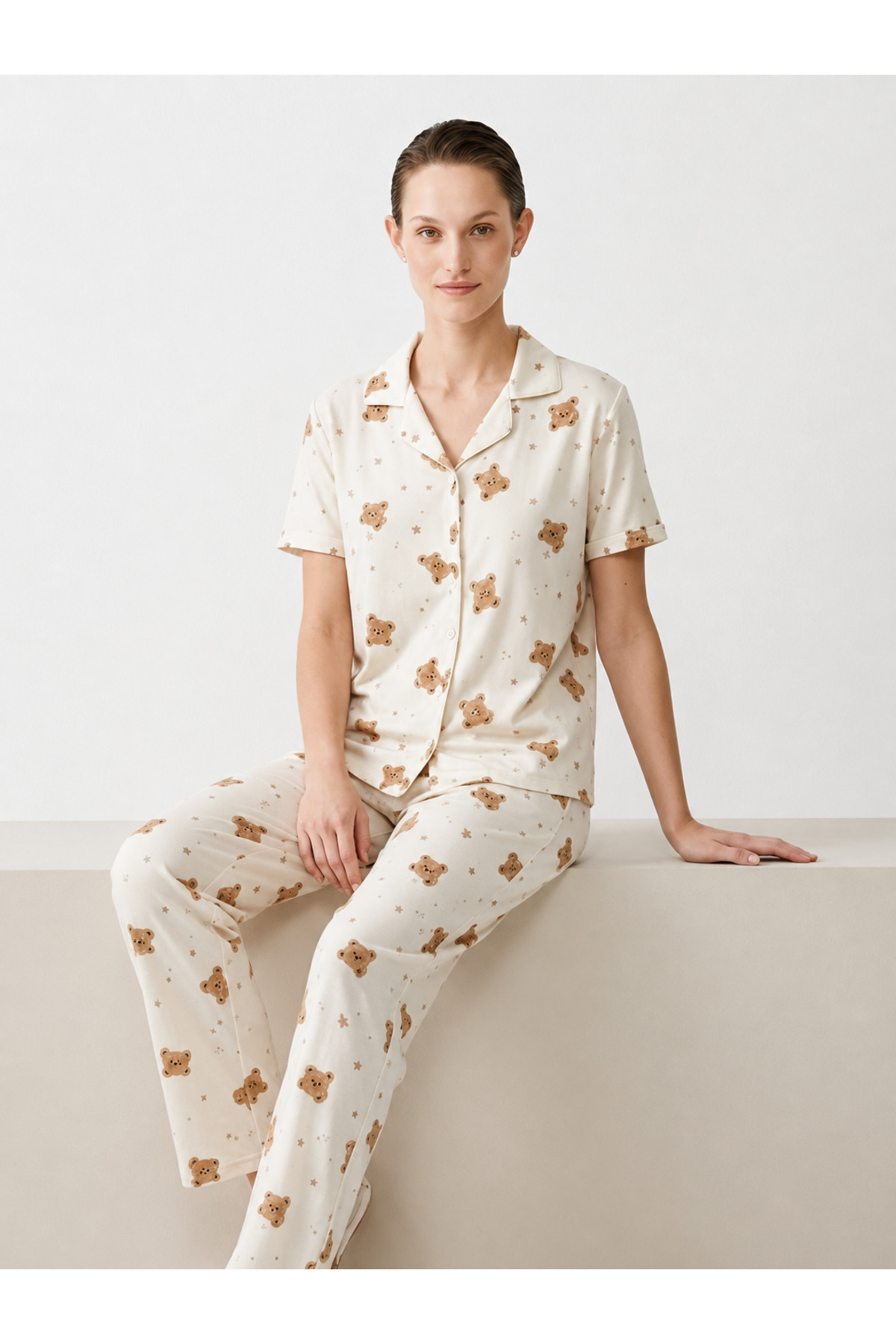 Regular V Yaka Günlük Kırık Beyaz Pijama Takımı 4