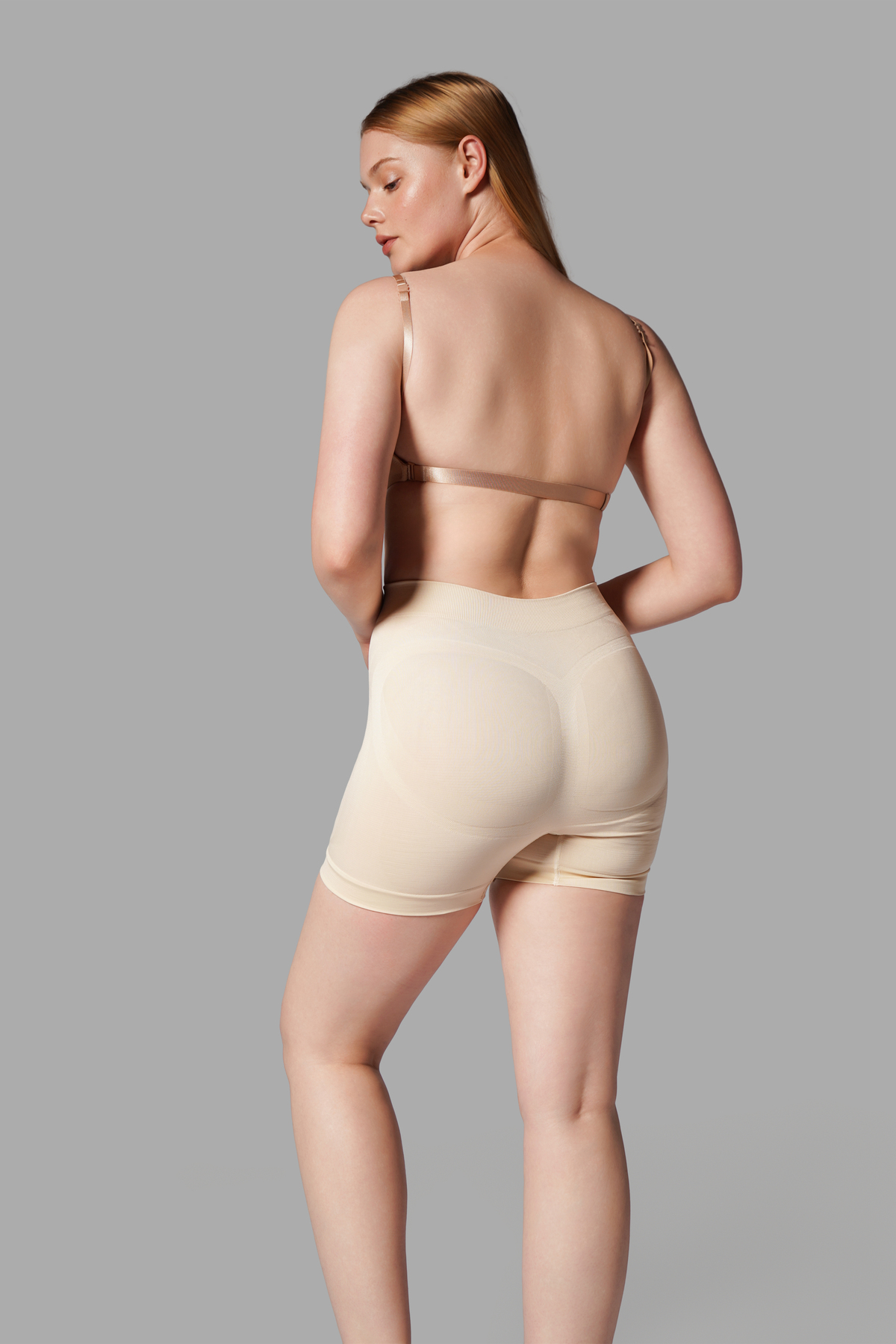 Push Up Seamless Dikişsiz Popo Şekillendirici Kısa Paçalı Korse 2064 Bej 6