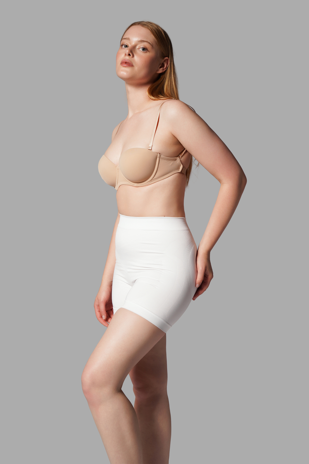 Push Up Seamless Dikişsiz Popo Şekillendirici Kısa Paçalı Korse 2064 Beyaz 4